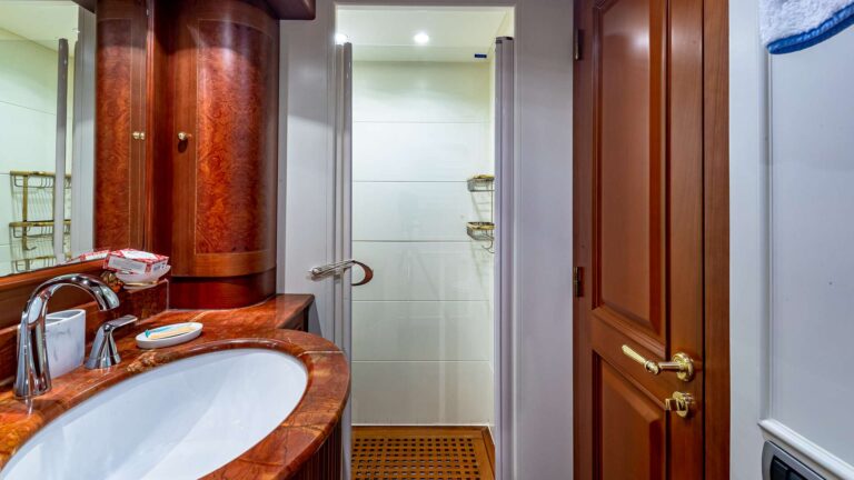 Ensuite Bathroom