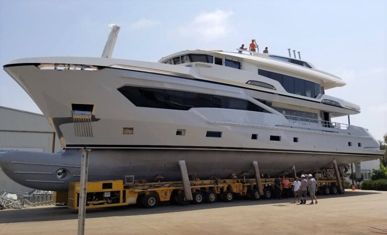 AvA Yachts