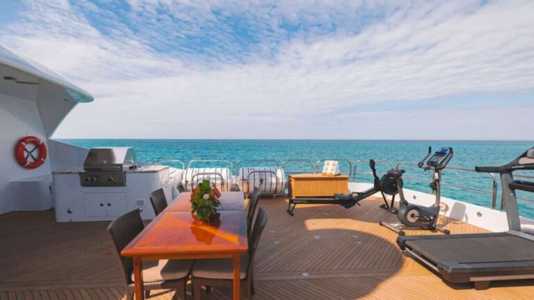 Exterior Relaxation Area With Dining