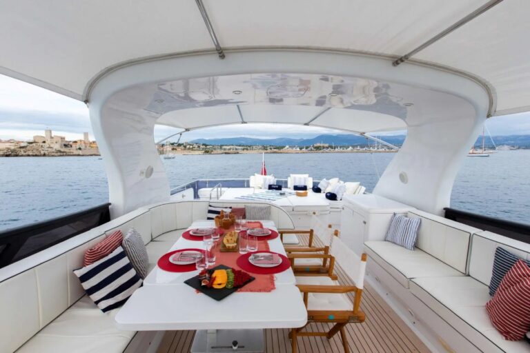 Exterior Relaxation Area