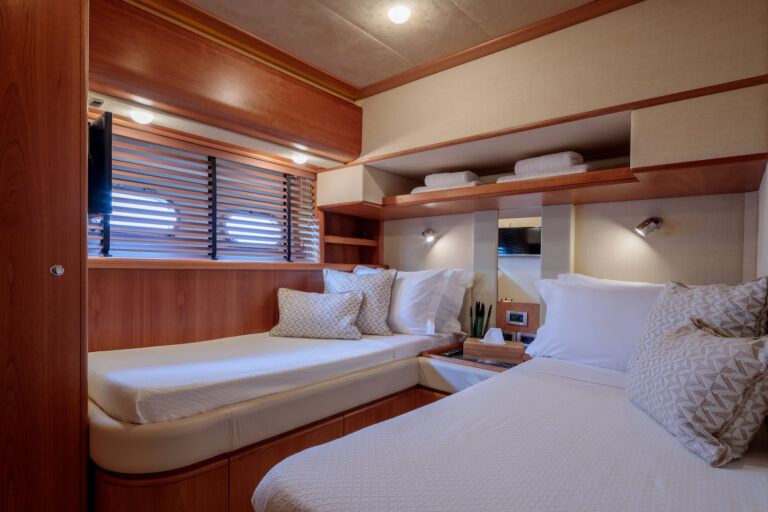Twin Cabin