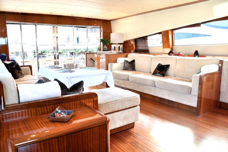 Saloon