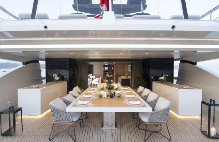Exterior Dining Area