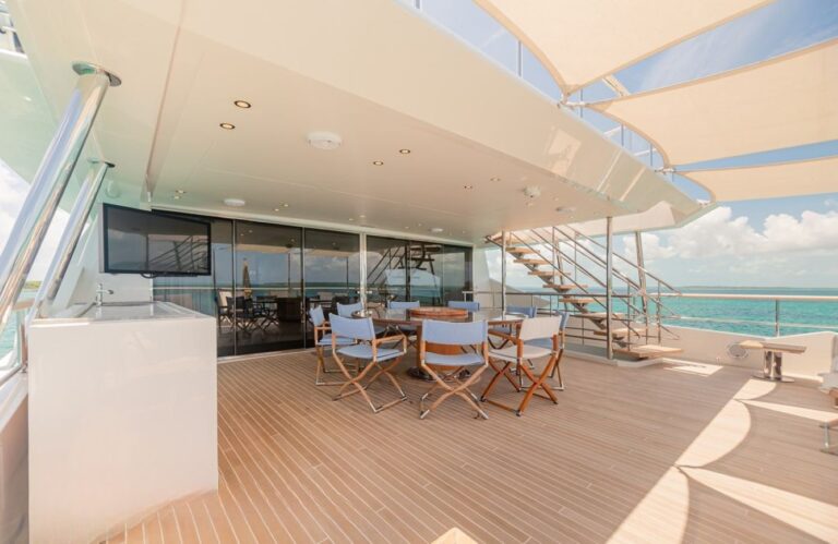Exterior Dining Area