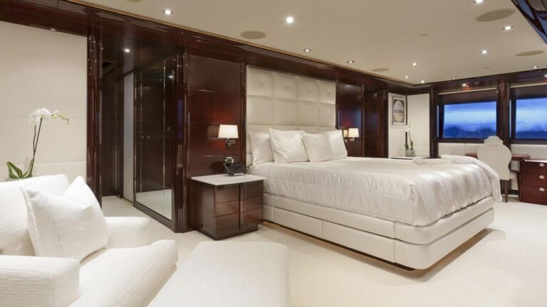 Guest Cabin