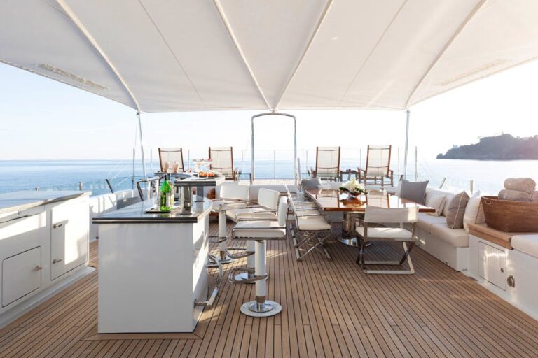 Sun Deck Bar