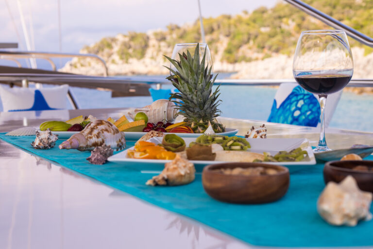 Flybridge Dining