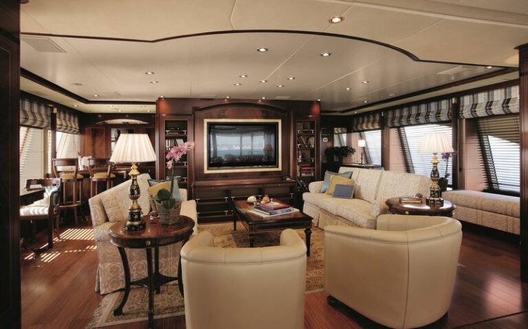MR D - Upper Saloon