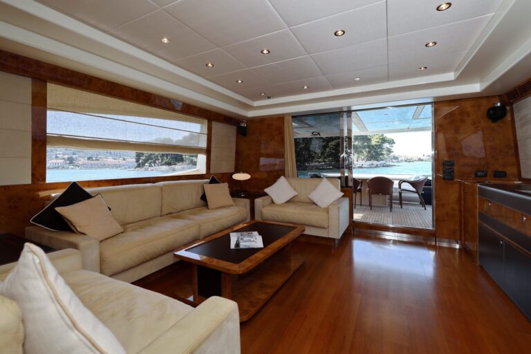 Saloon