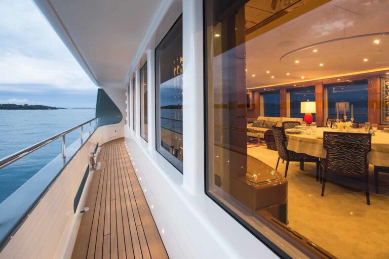 Side Deck