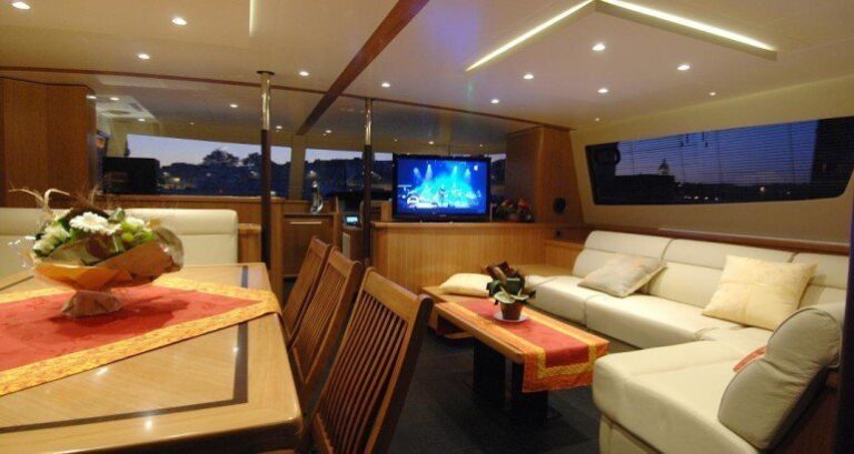 Saloon
