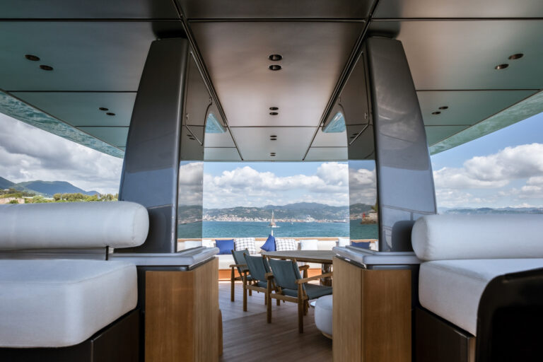 Flybridge