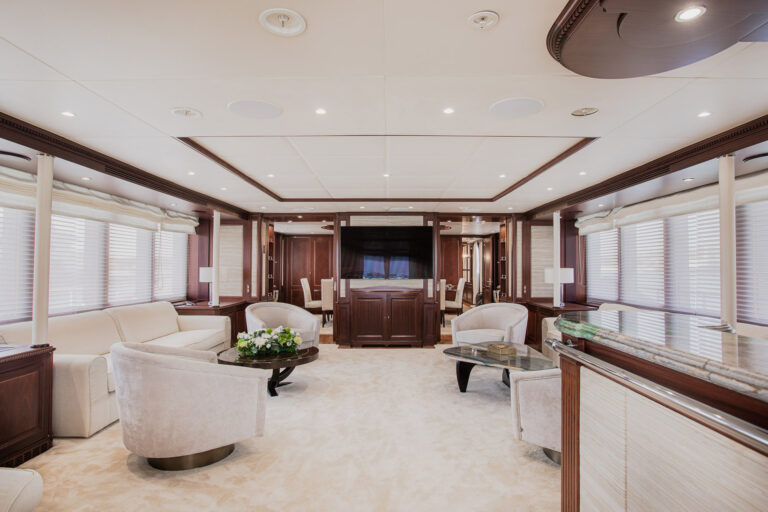 Main deck salon