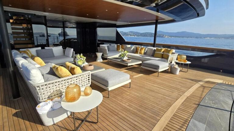 Main Deck Aft