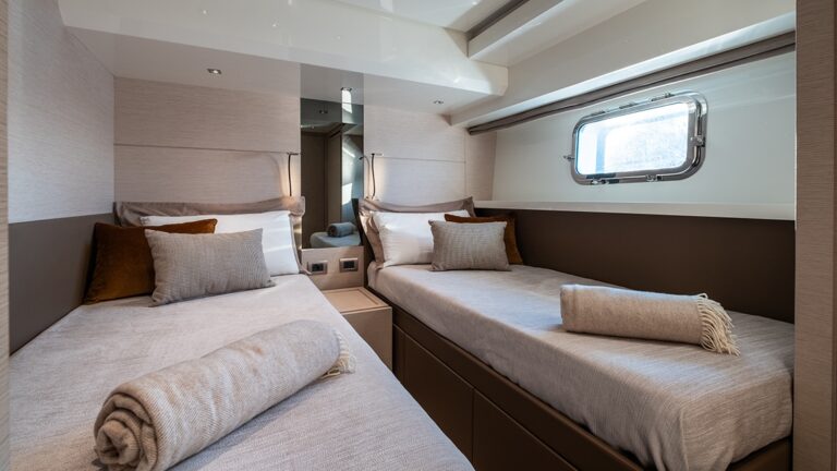 Twin Suite