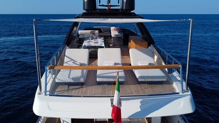 Flybridge