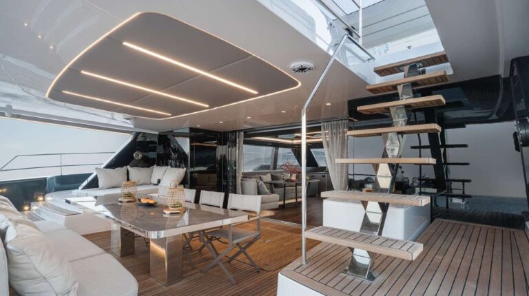 Exterior Dining Area