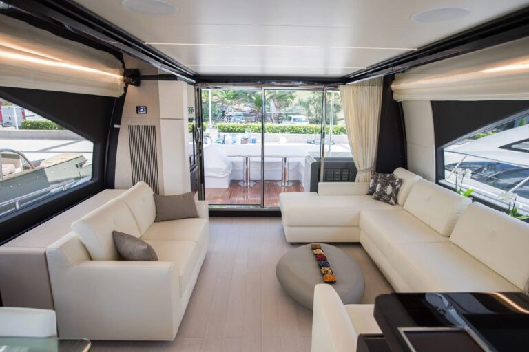 Main Salon View Aft