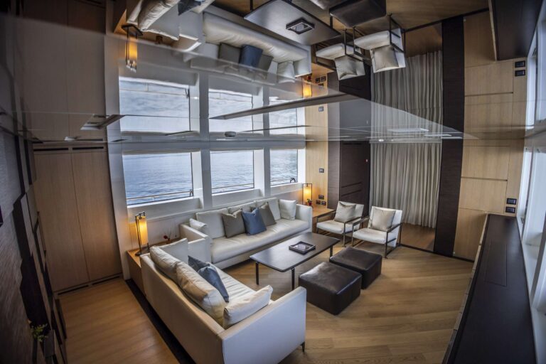 Saloon