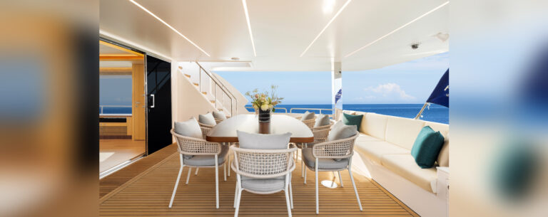 Main deck aft