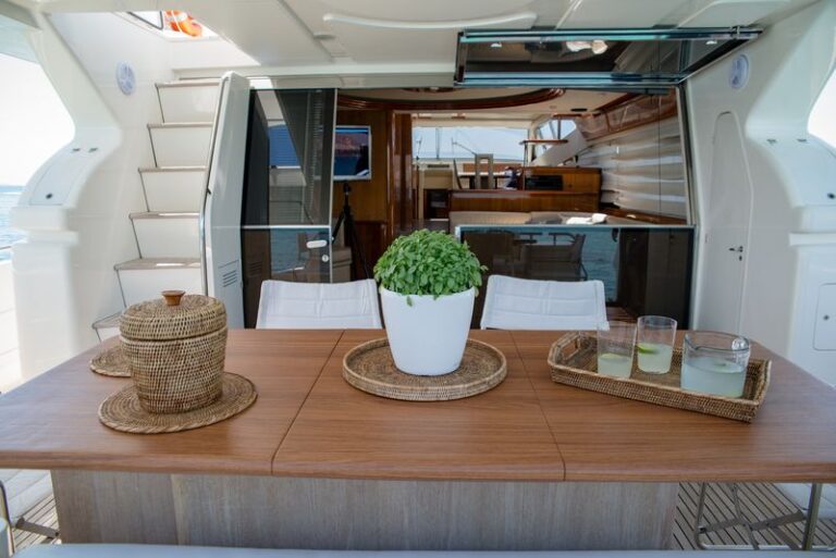 Aft deck looking forward