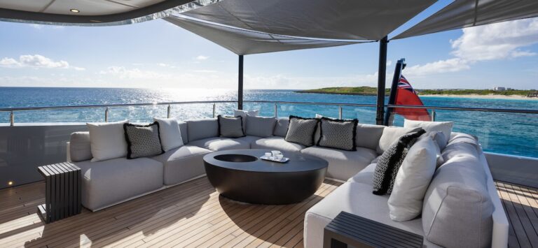 Upper Deck Aft Lounge