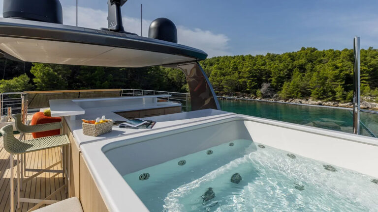 Jacuzzi On Sun Deck