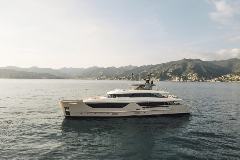 Luxury Yacht ANDIAMO
