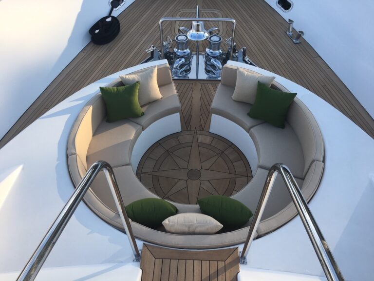 Bow Seating Area