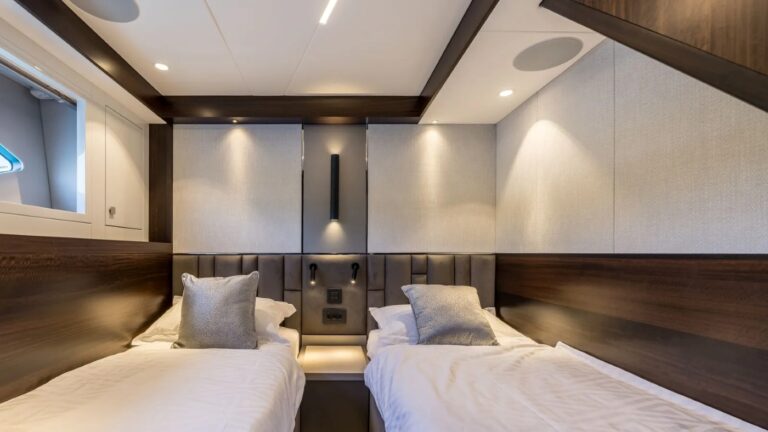 Cabin With Double Bed 01