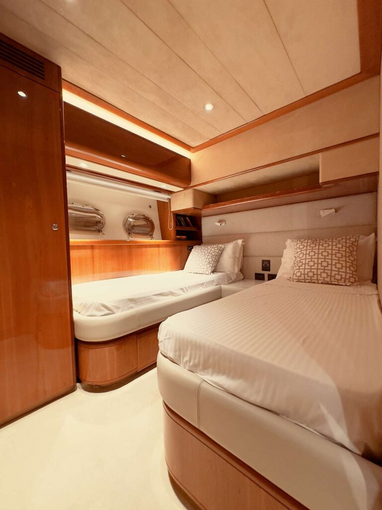 Twin Suite