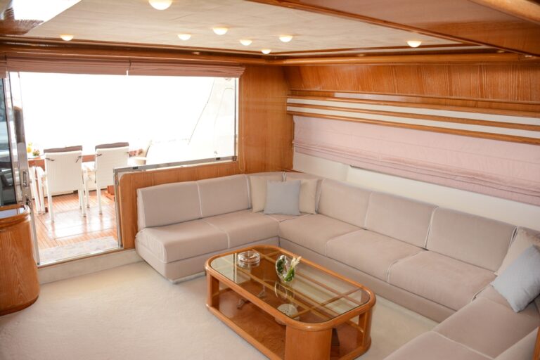 Saloon