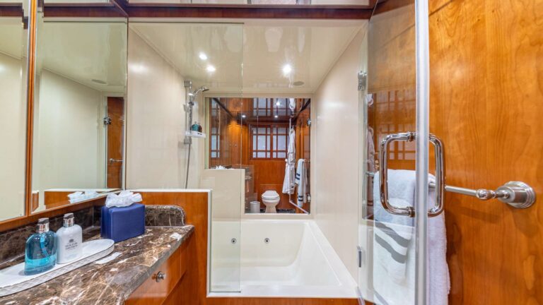 Master Ensuite