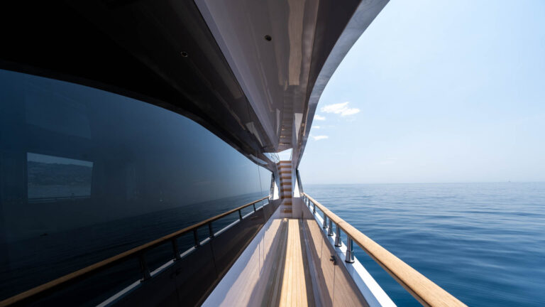 Side Deck