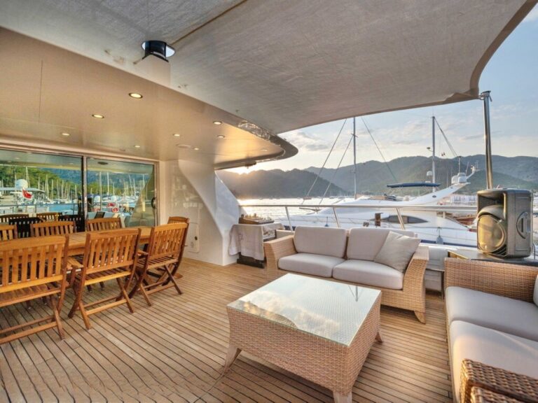 Exterior Relaxation Area
