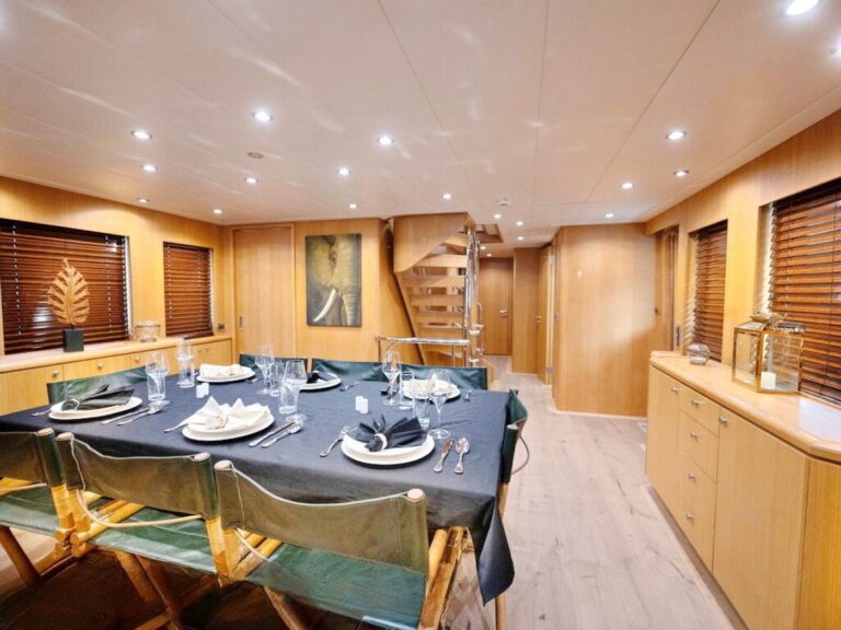 Main Dining