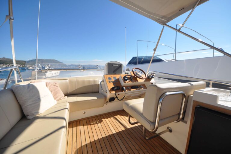 Flybridge