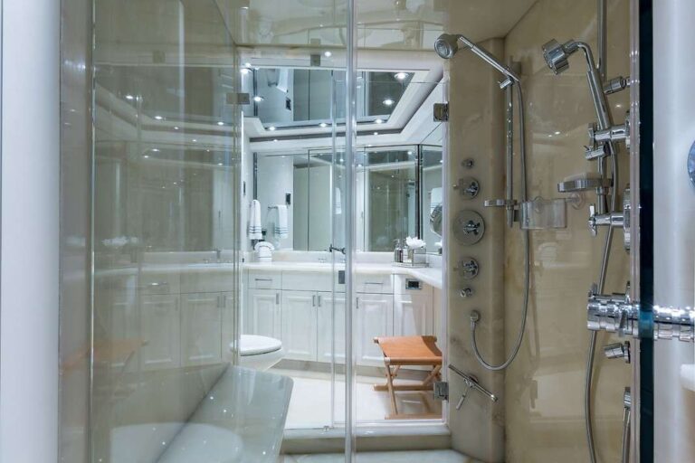 Master Ensuite Bathroom