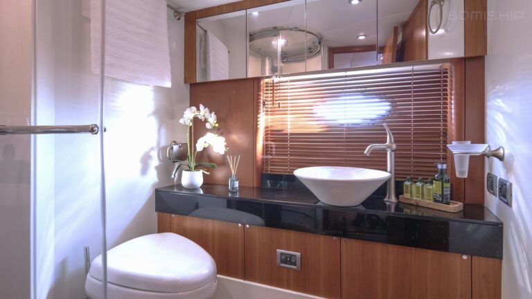 Master Ensuite