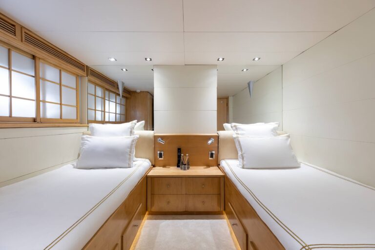 Twin Suite