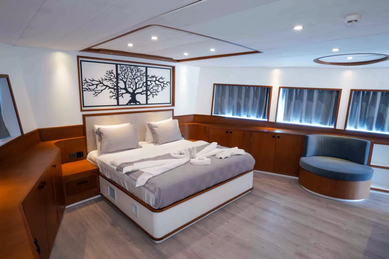 Master suite