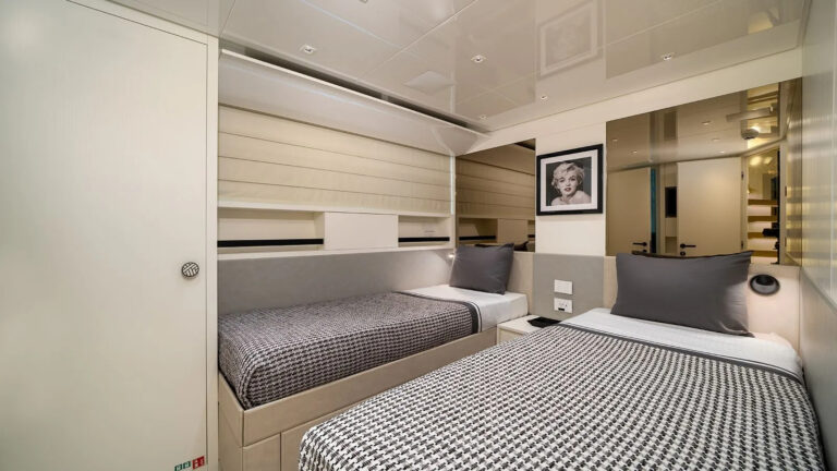 Twin Suite