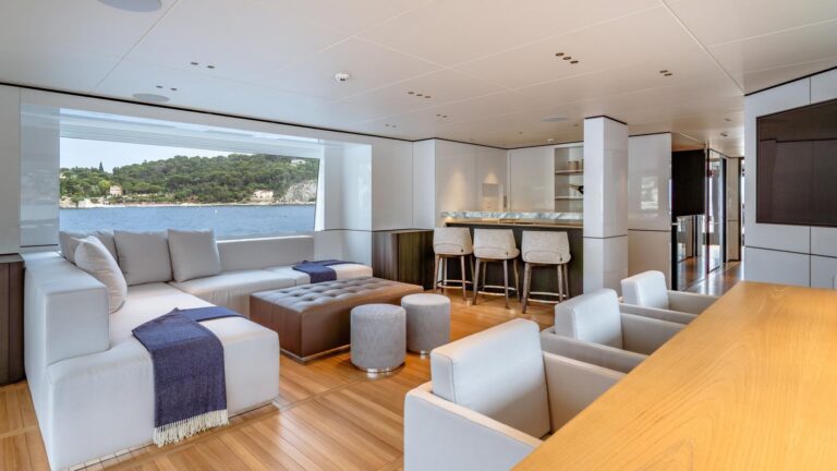 Sky Lounge