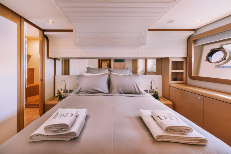 Double Cabin