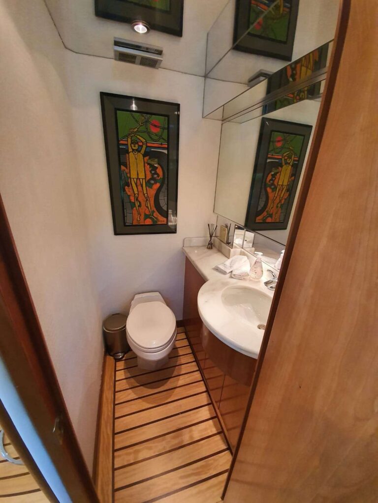 Ensuite
