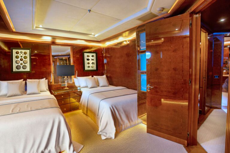 Twin Suite