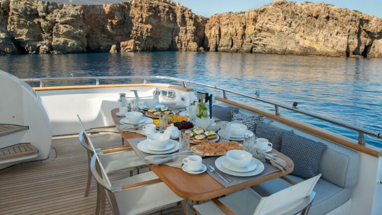 Main Deck Aft