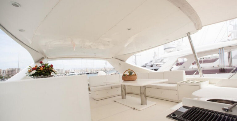 Flybridge