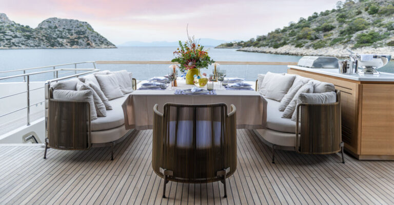 Upper Deck Dining
