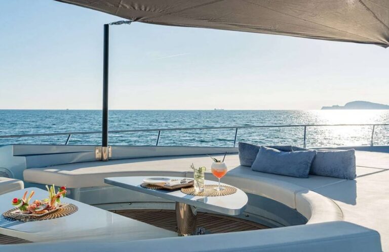Exterior Relaxation Area